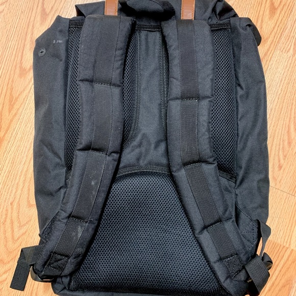 Herschel America Backpack (Black), Almost New!